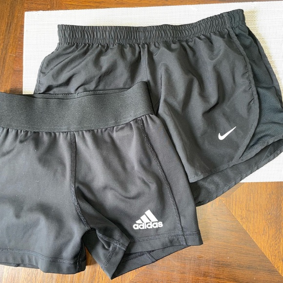 Nike Adidas Girls Athletic Shorts Bundle Size M 11-12 Black Dri-Fit - Picture 2 of 4